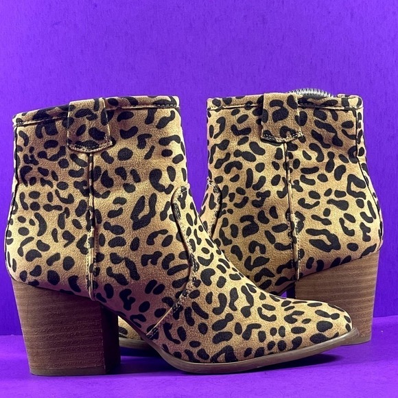 CARLOS by‎ Carlos Santana Leopard Print Ankle Booties Shoe Size 5.5 - Picture 8 of 9